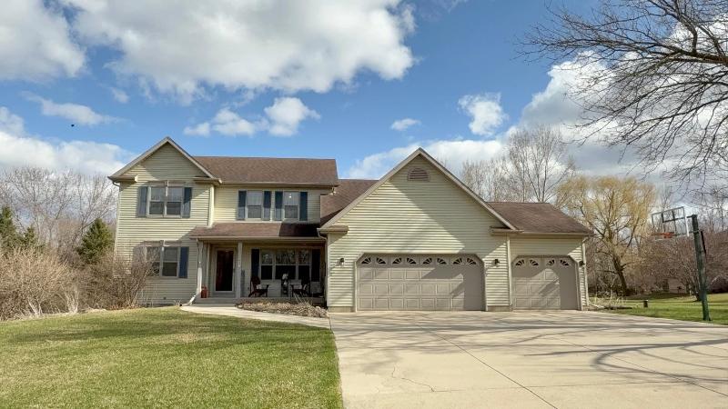 Image of 627 Logan Circle