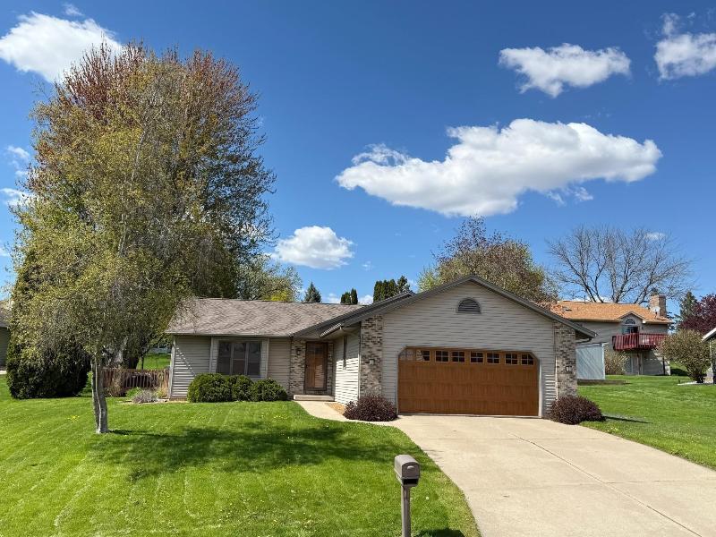 Image of 528 W Mohawk Trail