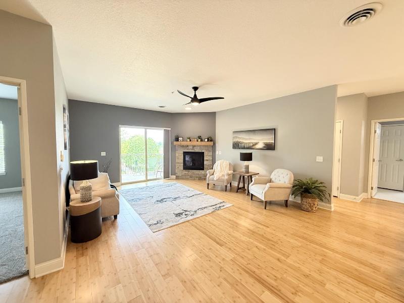 Image of 955 Liberty Boulevard #203